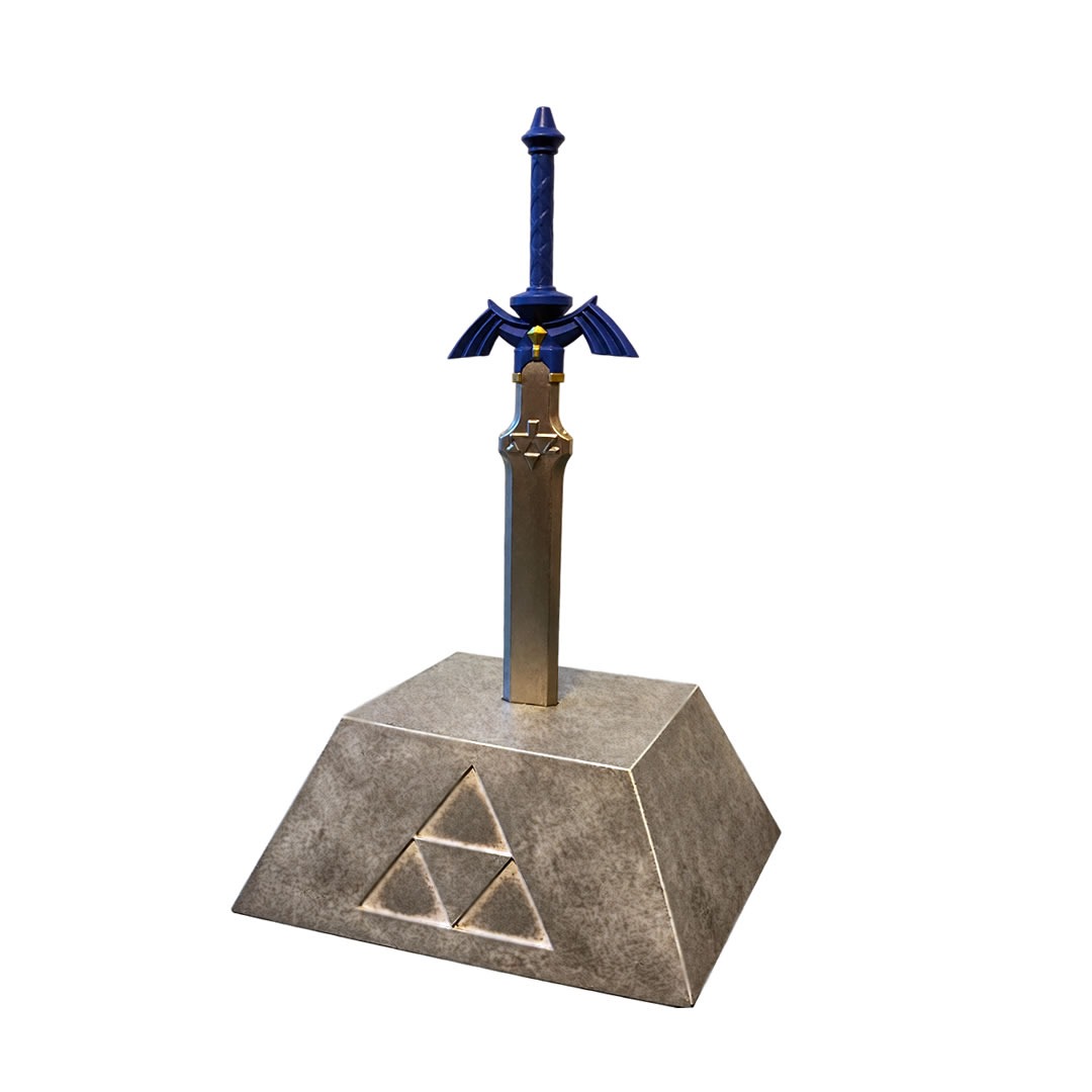 The Legend of Zelda (Master Sword) Diorama - Image 2